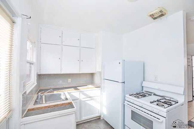 Photo - 531 S 1st Ave