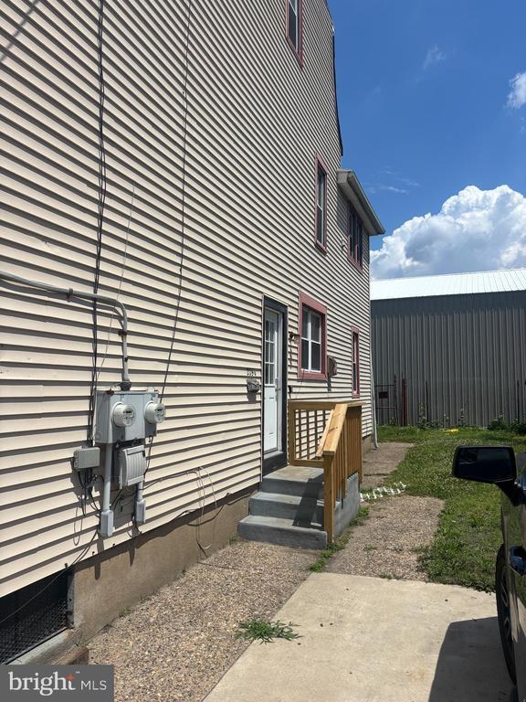 Photo - 225 Essex St Unit A
