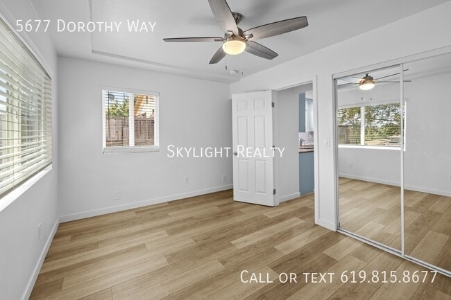 Photo - 5677 Dorothy Way