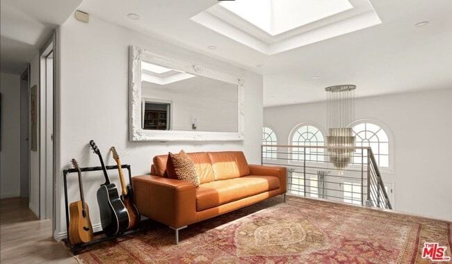 8020 Zeus Dr