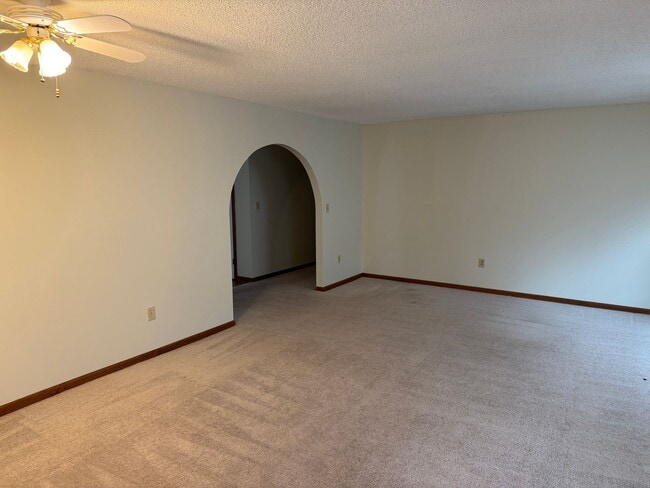 Photo - LANDSTOWN MEADOWS_Three Bedroom Ranch