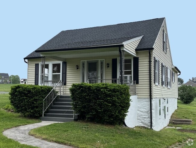 Building Photo - Single Family Home