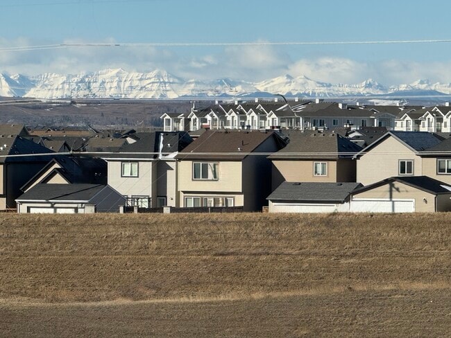 Balcony mountainview - 20295 Seton Way SE Unit 5410