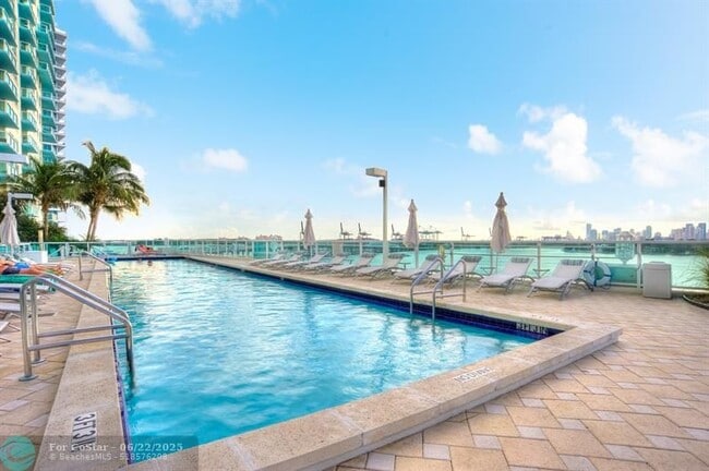 Photo - 650 West Ave Unidad 2808