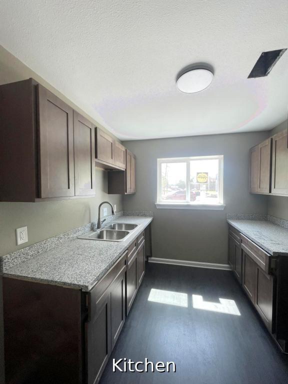 Photo - 1312 Jasper Ave