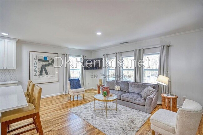 Photo - 2230 Beecher Cir SW