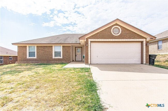 Building Photo - 404 Rowdy Dr