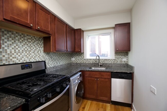 Photo - 699 Elm Pl Unit 103