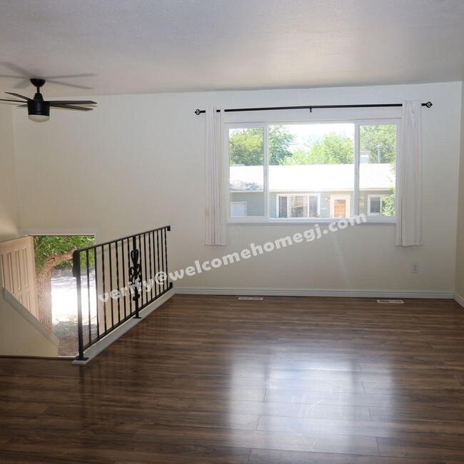 Photo - 2844 Lexington Ln