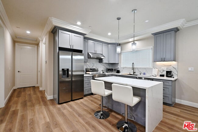 Photo - 2030 S Chapel Ave