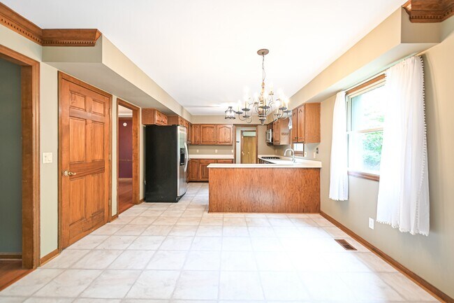 Photo - 5959 Shallow Creek Dr