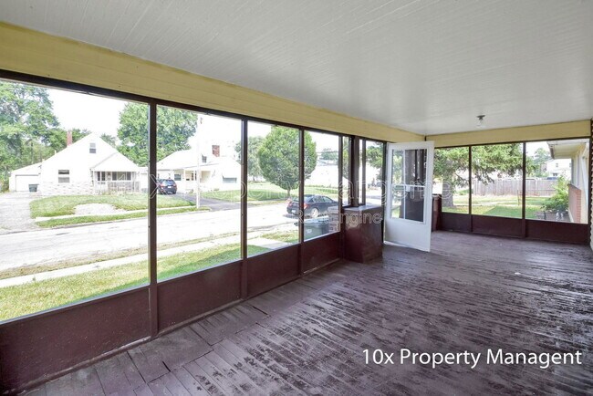 Photo - 2316 Ontario St