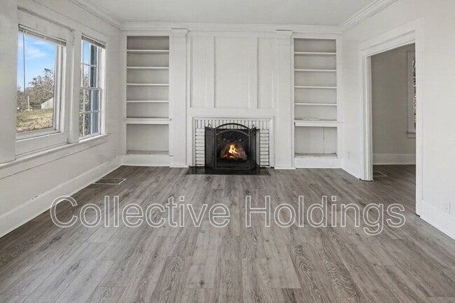 Photo - 1811 Fairfax Ave