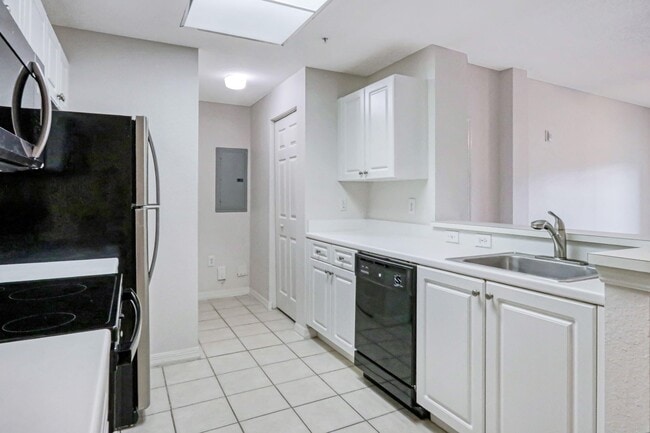 Photo - 2806 Veronia Dr Unit 110