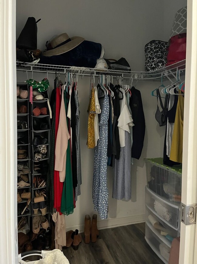 Photo - 1327 Christy Ave