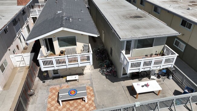 Photo - 6649 Del Playa Dr Unidad 1