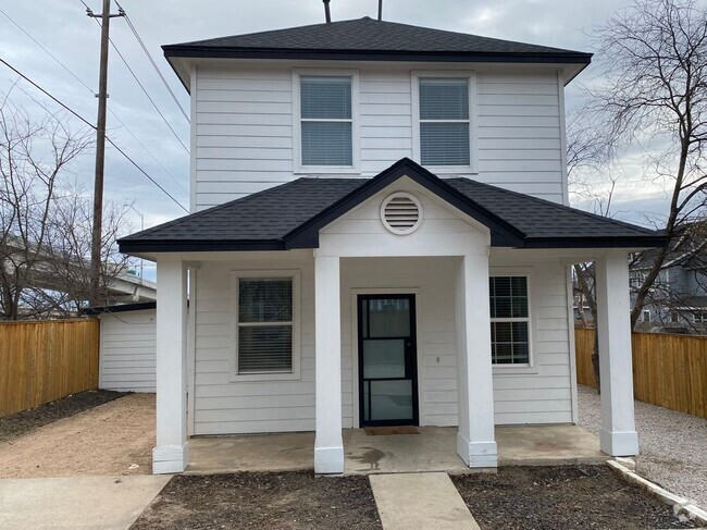Building Photo - 7617 Carver Ave Rental
