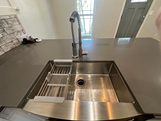 Photo - 3 Bed 2 Bath Remodeled Home for Rent!