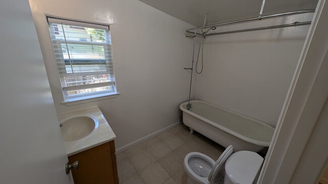 Photo - 605 Seabright Ave Unit 605 1/2 Seabright