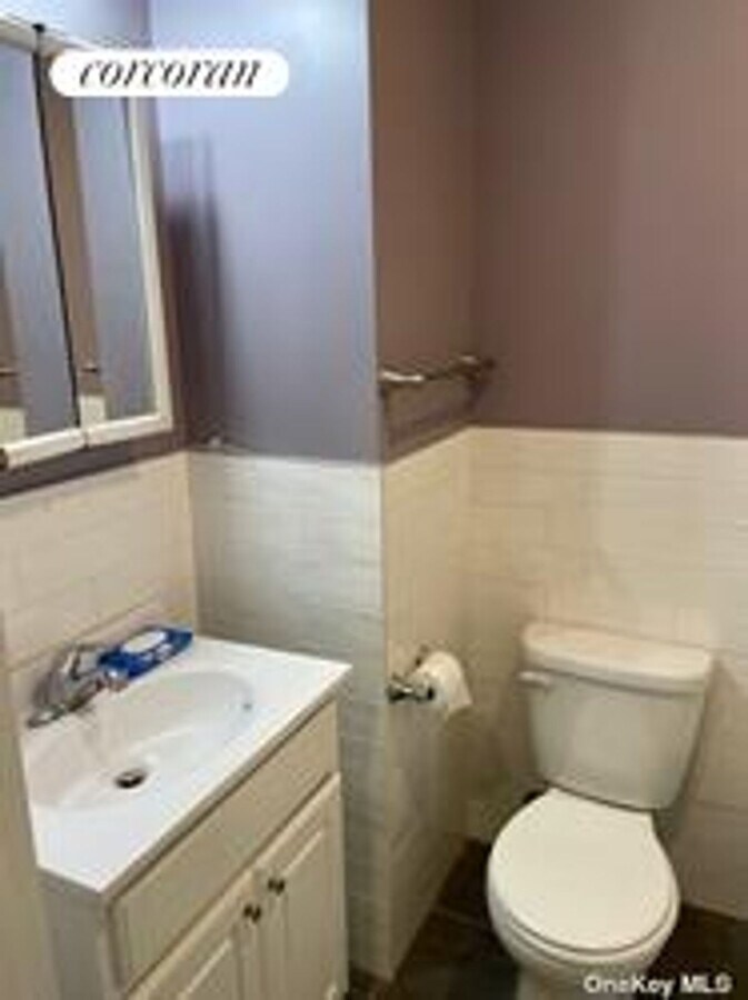 Photo - 502 W 169th St