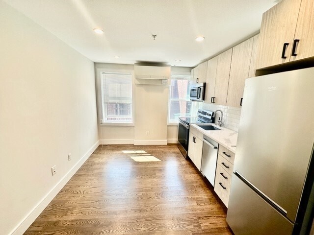 Photo - 366 Hanover St Unidad 7