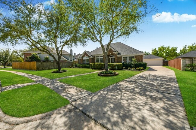 Photo - 2622 Stonebury Ln