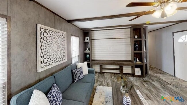 Photo - 2995 Barr Ln