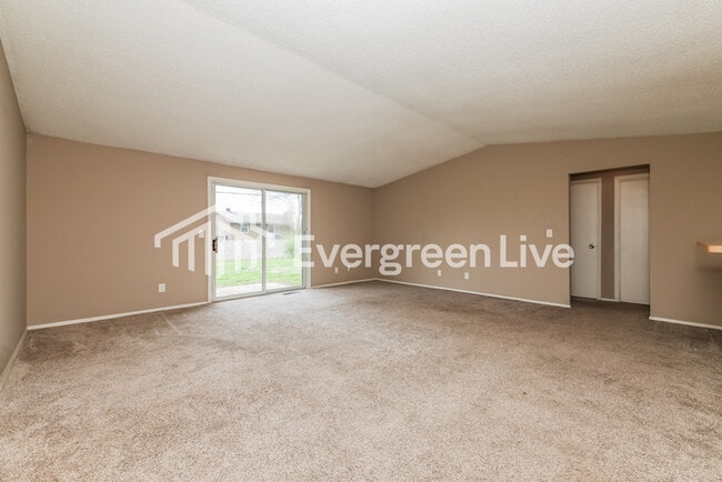 Photo - 4724 Stonehedge St