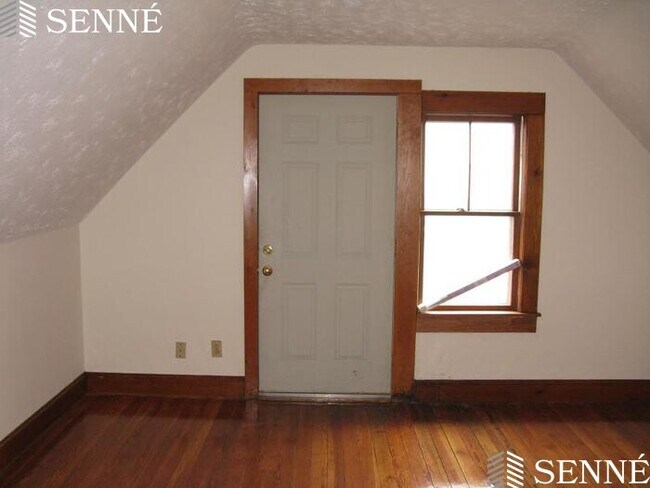 Photo - 51 Porter Rd