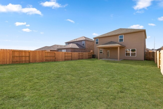 Photo - 1006 Whispering Winds Dr