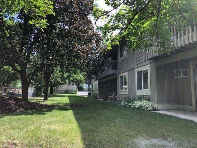 Photo - Beautiful and remodeled 1-Bedroom Apartmen... Unit #11