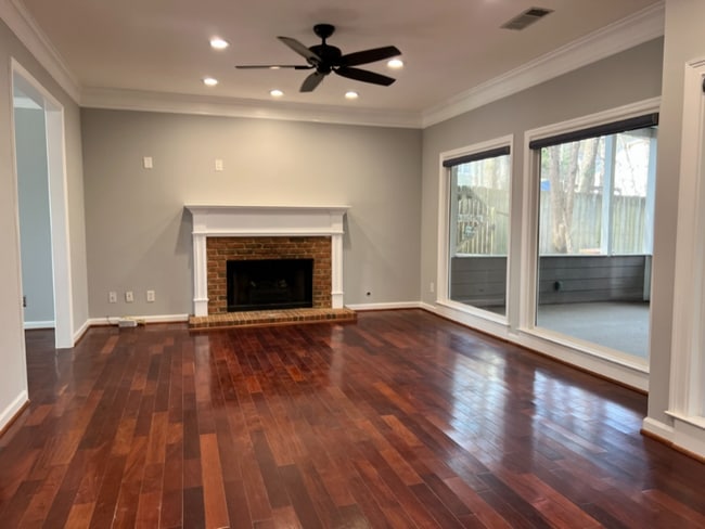 Building Photo - 4825 Chesterfield Ct Rental