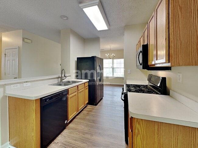 Photo - 291 Beckenham Ln