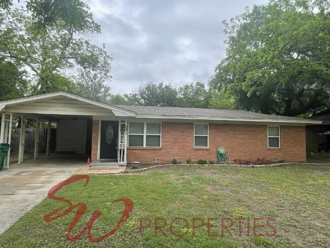 Building Photo - Fabulous 3 bedroom in excellent neighborhood, close to campus!