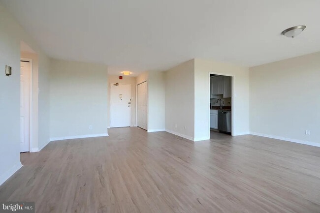 Photo - 1900 Lyttonsville Rd Unit 1212