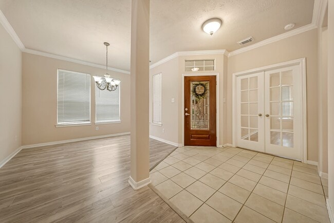Photo - 18106 Linden Forest Ln