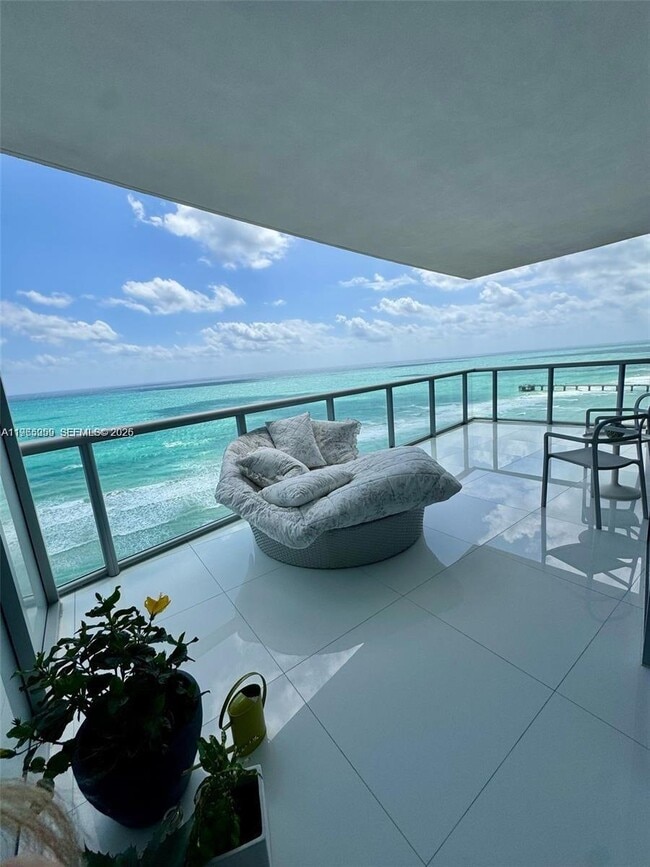 Photo - 17121 Collins Ave Unit 1802