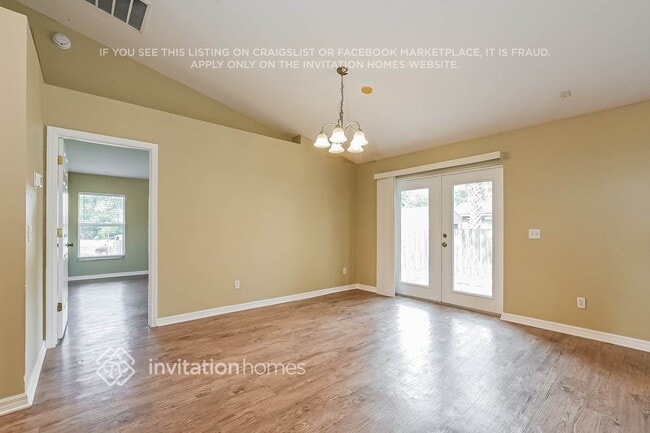 Photo - 70 Crystal Dr