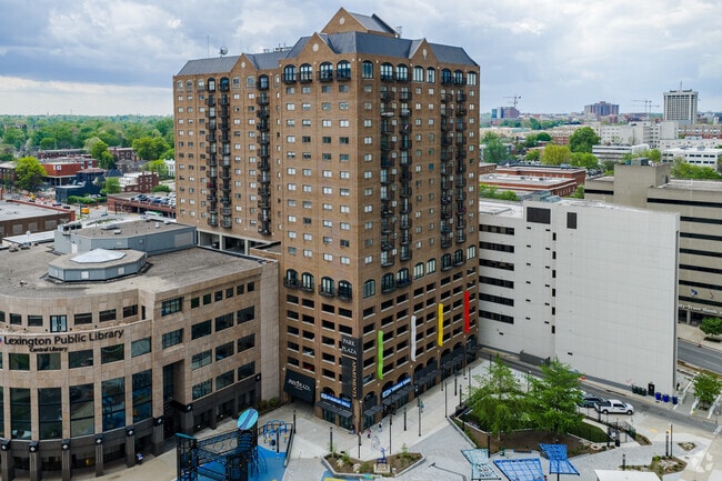 Photo - Park Plaza Apartments