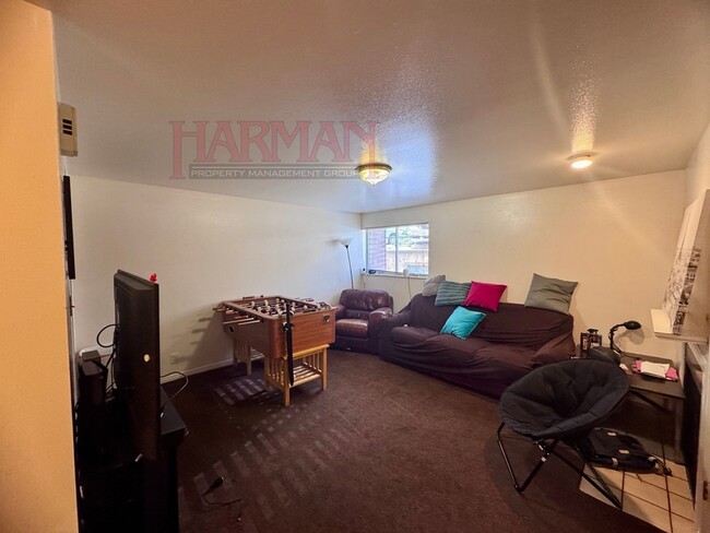 Photo - 747 E Center St Unit #3