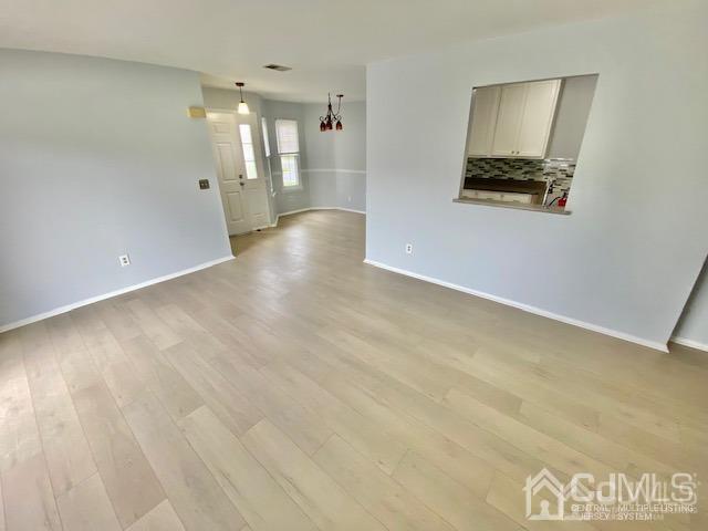 3001 Lighthouse Ln