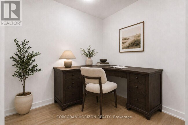 Photo - 7437 Kingston Rd Unit 201