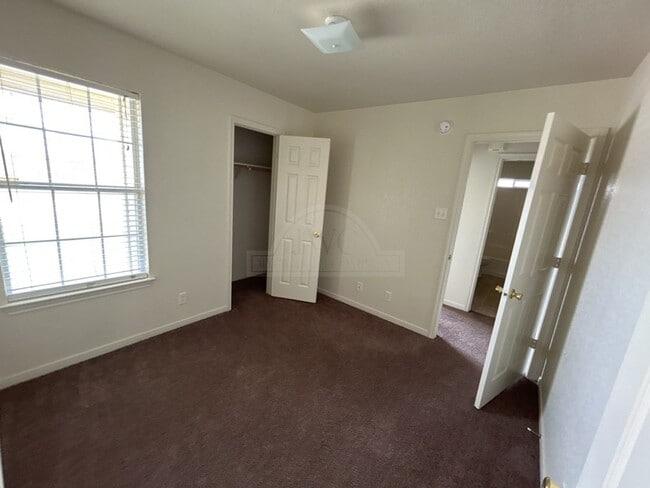 Photo - 5001 Morning Star Ln