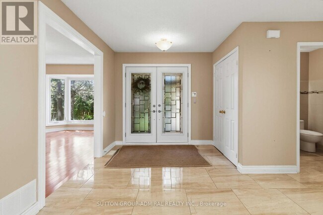 Photo - 21 Kersey Crescent