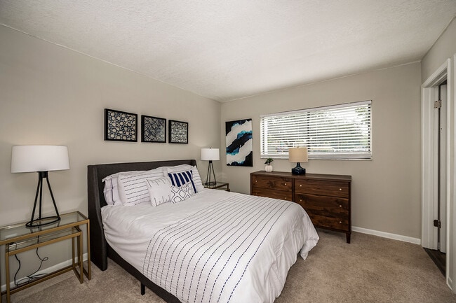 Cadia on the Loop apartments — community photo