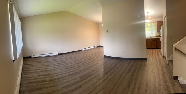 Building Photo - 1057 Unit 1608