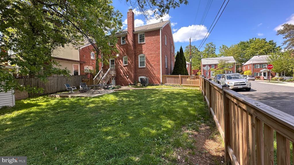 Photo - 4820 9th St N