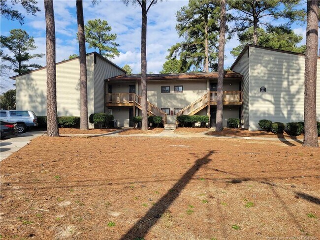 Building Photo - 941 Applewood Ln Rental