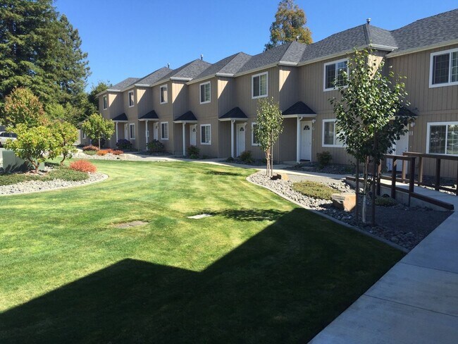 760 BayPark