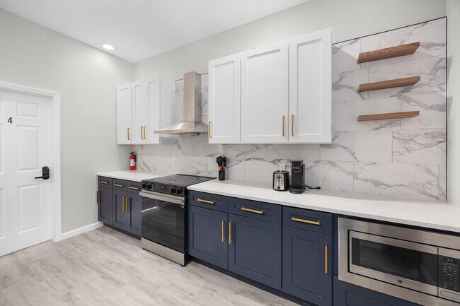 Photo - 3300 NW 15th Ln